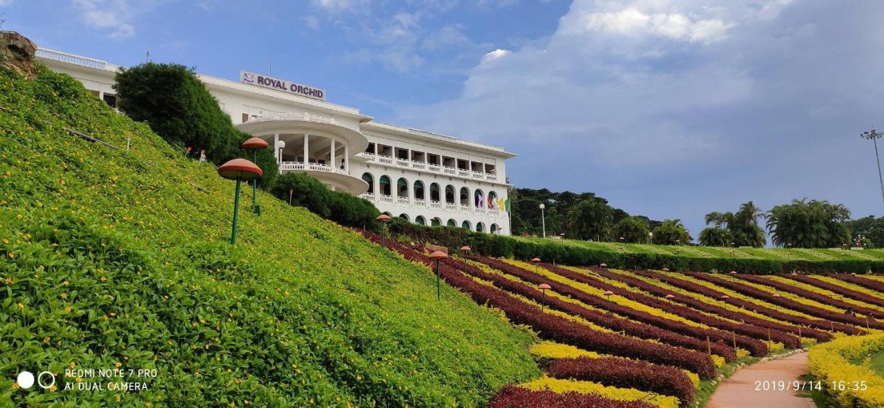 Royal Orchid Brindavan Garden Mysore Belagula Экстерьер фото